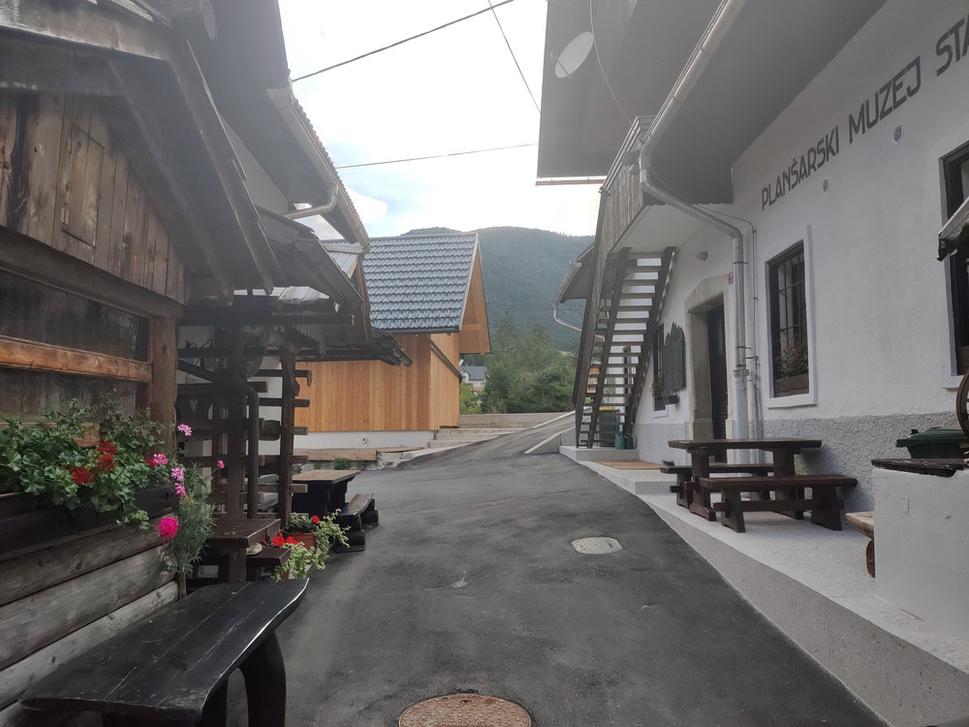 Najšpinavejšia ulica v dedine