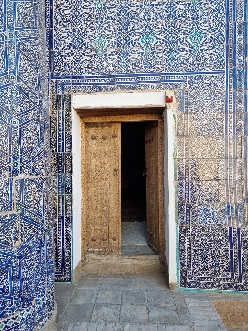 Tash-Khauli