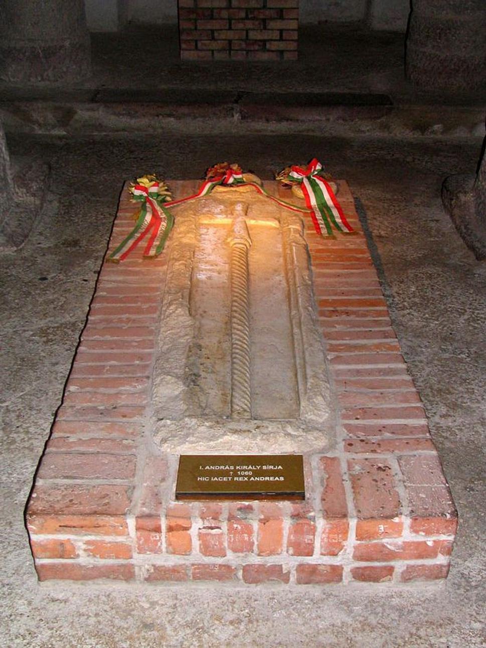 Hrobka uhorského kráľa Ondreja I.