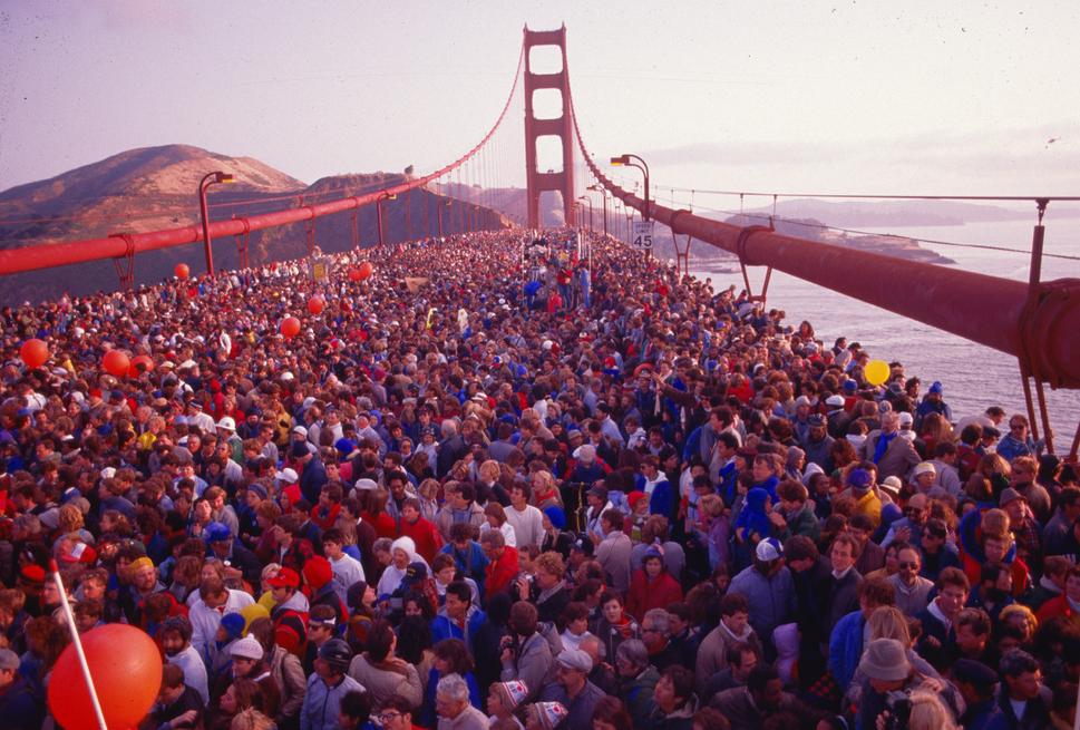 Oslavy 50. výročia otvorenia mostu Golden Gate Bridge