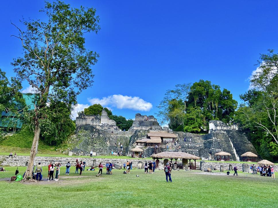 Acrópolis Central.