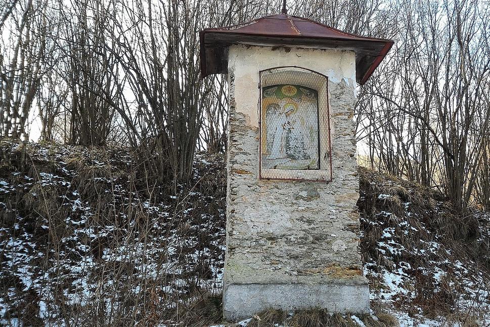 Výjav druhého tajomstva - Panna Mária navštevuje sv. Alžbetu