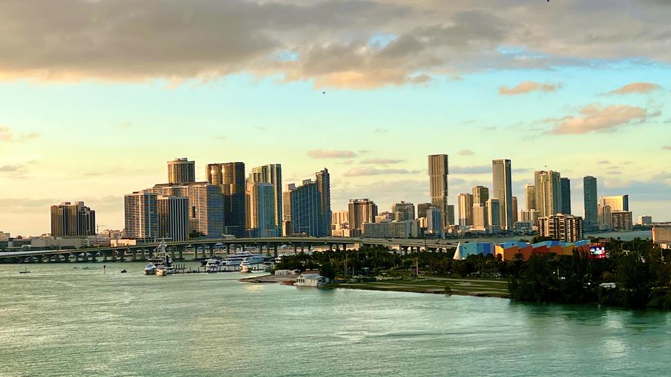 Pohľad z lode na Miami.