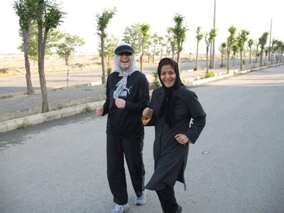 Jogging na okraji mesta Karadsch (2006)