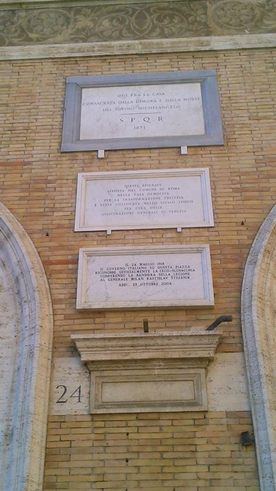 Štefánik a Michelangelo na Piazza Venezia