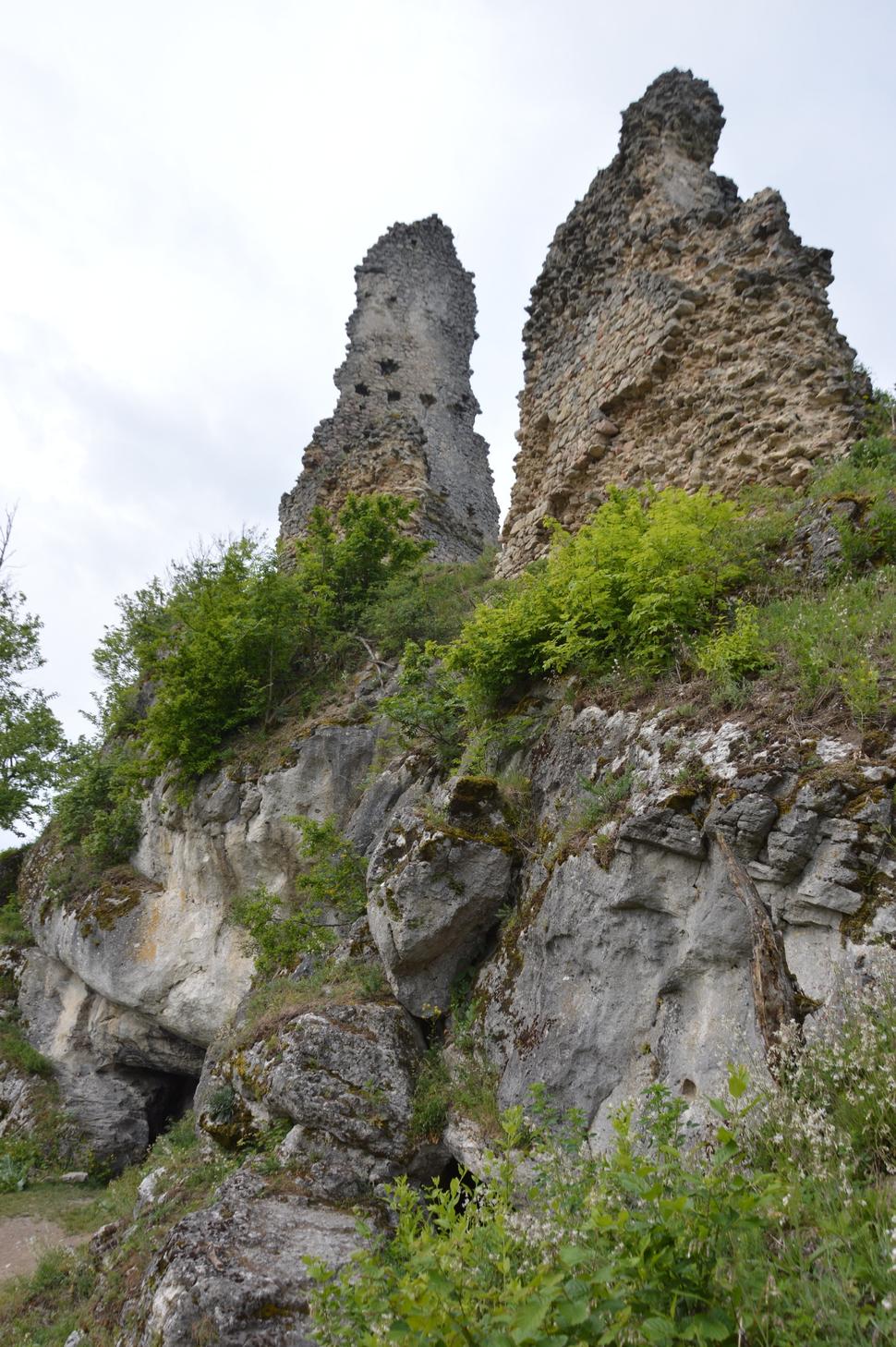pod vežou
