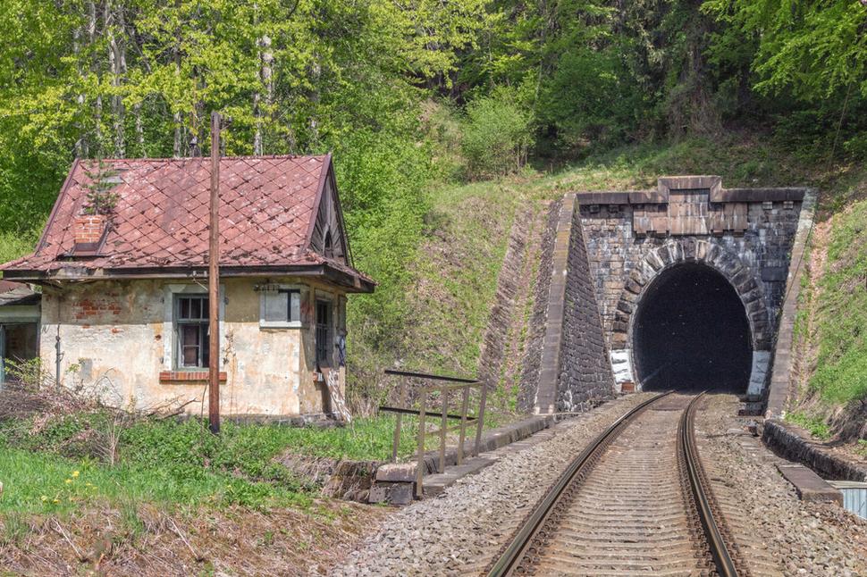 Pekelský tunel