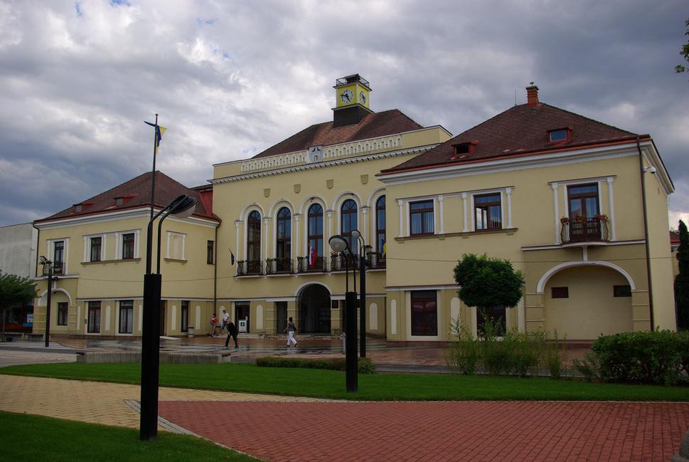 Mestský úrad v Michalovciach