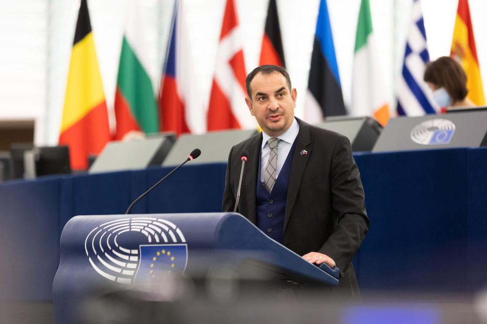 Z plenárneho zasadnutia EP - Nárast extrémizmu a rasizmu v Európe