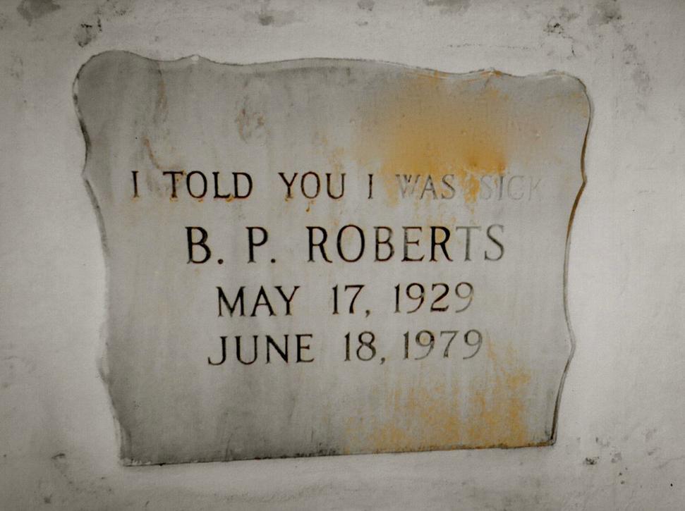 "Vravel som vám, že som chorý." Jeden z vtipných náhrobkov na Key West Cemetery.