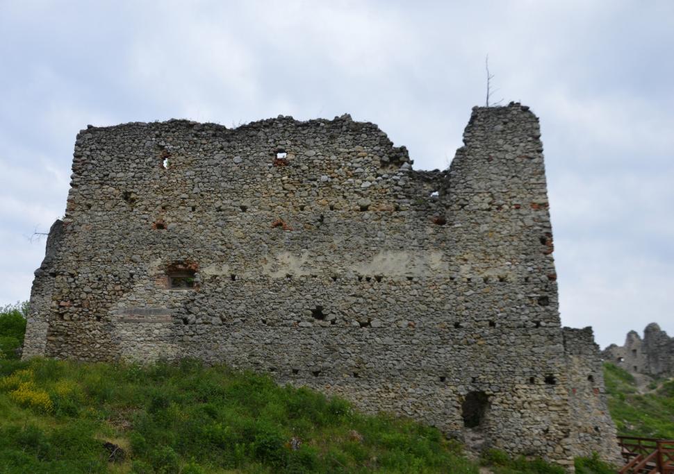 dolný hrad, miestnosť slúžila na hospodárske účely