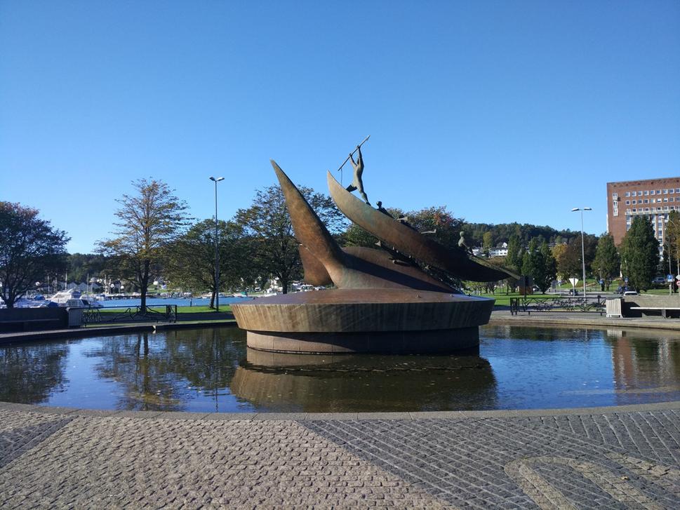 Hvalfangstmonumentet: Lovci velerýb