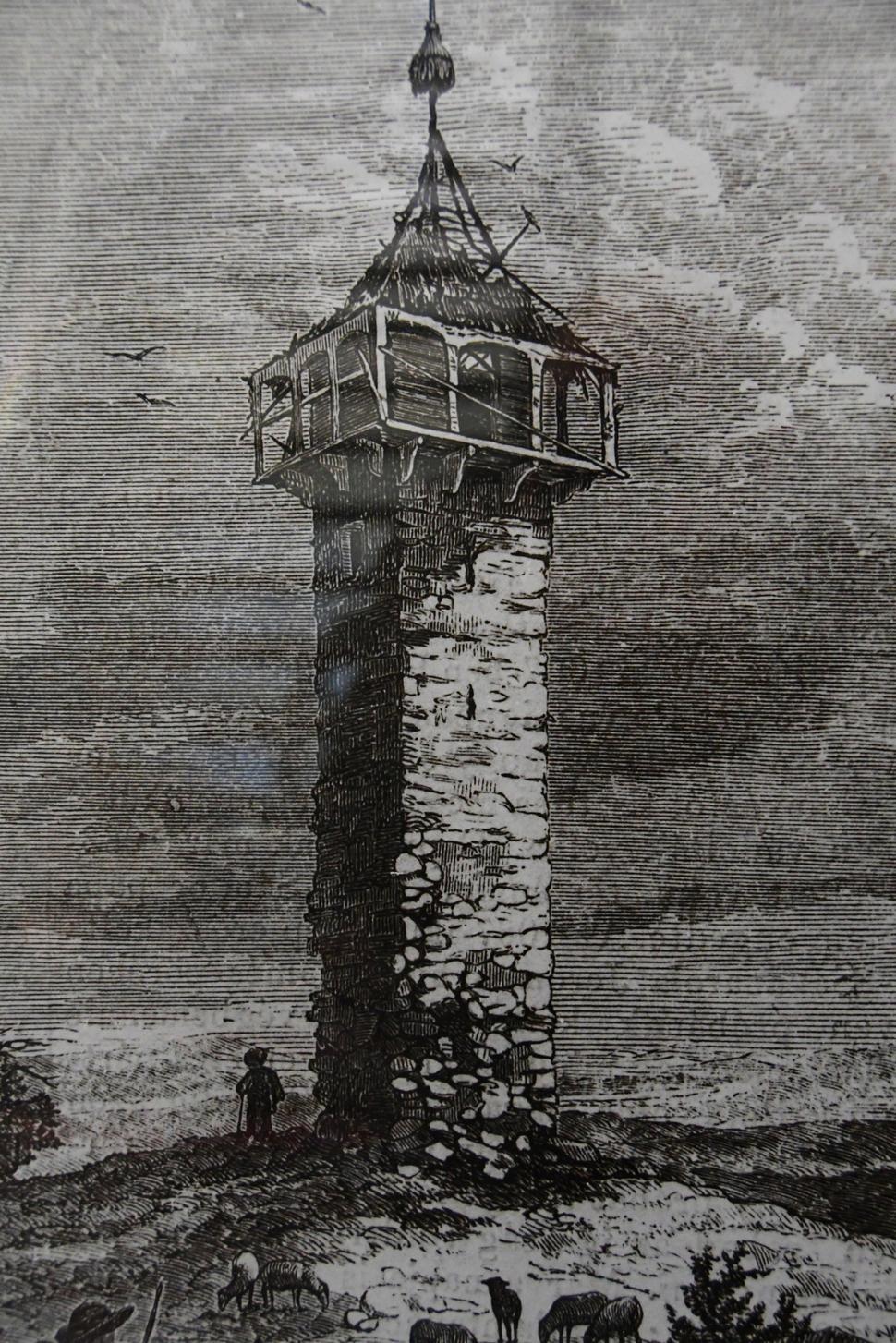 Takto podľa dobovej kresby na obraze v múzeu v Novom zámku v Banskej Štiavnici vyzerala pôvodne krupinská vartovka. Dobrým počinom nadšencov histórie a turistiky bolo zachovať ju do dnešných čias.