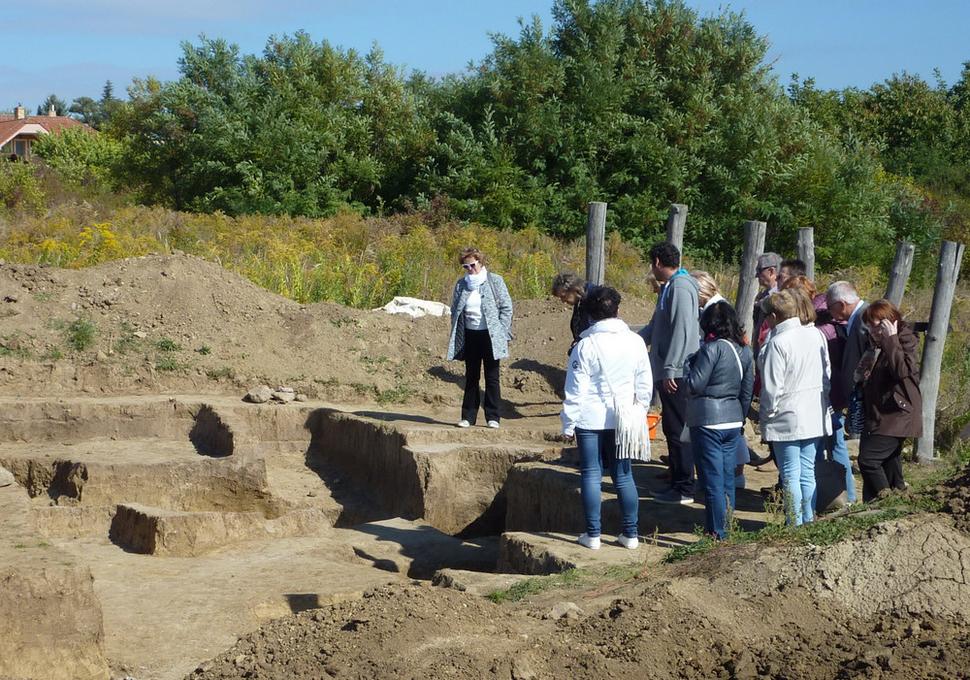 Archeologický prieskum v tejto lokalite prebieha od roku 1977