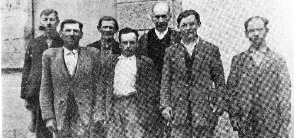 Skupina zametačov z Banskej Štiavnice. Rastové a duševné poruchy boli v tejto oblasti veľmi časté. Zdroj: Podoba, Julián: Endemická struma na Slovensku. Bratislava: Vydavateľstvo Slovenskej akadémie vied, 1962.
