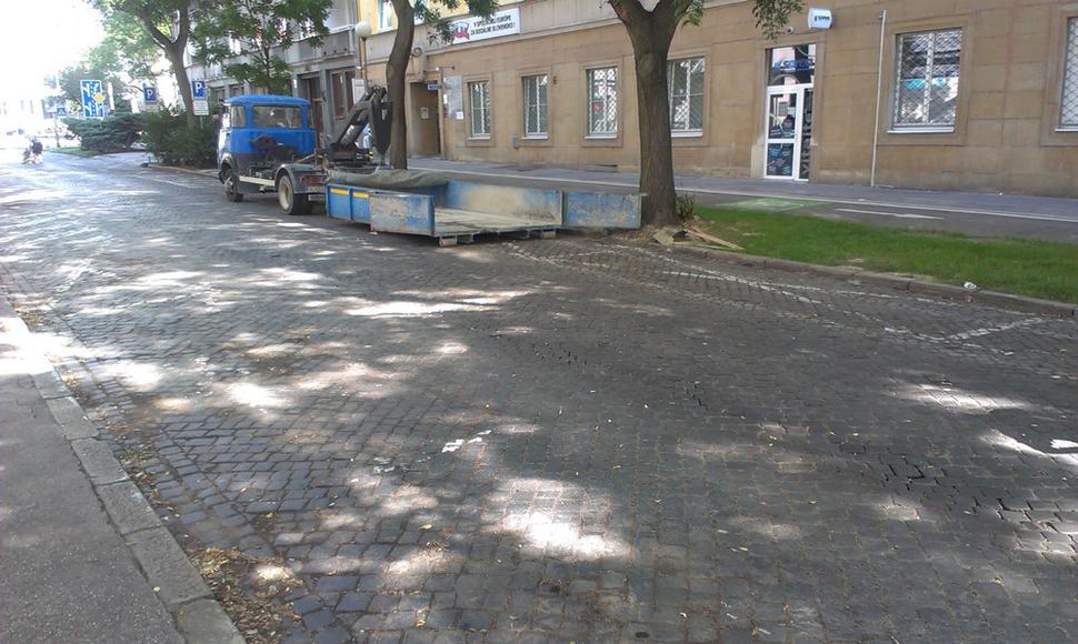 Roboty na Májkovej