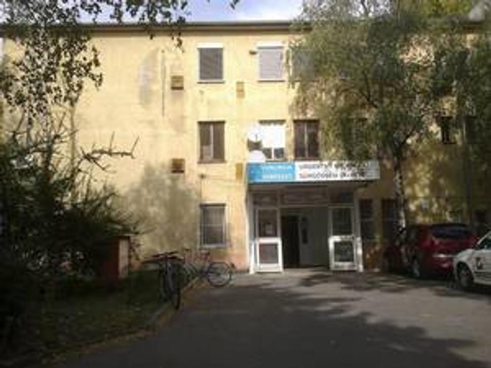 Do tejto budovy viedli moje kroky priamo z vlaku z Bratislavy