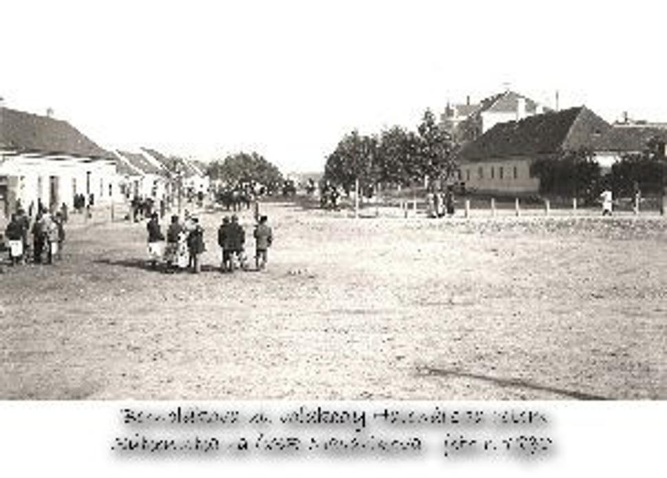 Bernolákova ulica, voľakedy Halenárska, potom Súkenícka, za ČSR Masarykova – foto r. 1892.