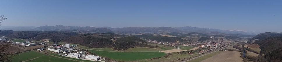 Vrchol Šupína bol pre vartovku ako stvorený, poskytoval vartášom široký obzor na sledovanie. Nášmu pohľadu sa takto zo Šupína otvára panoráma Bystrického podolia. V popredí vidíme Slovenskú Ľupču a za ňou Ľupčiansky hrad.
