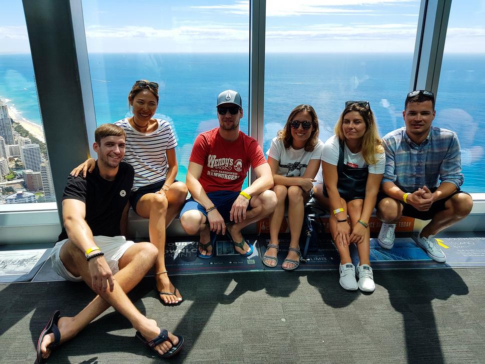 Spoločne na 77. poschodí najvyššej budovy Austrálie Queensland 1