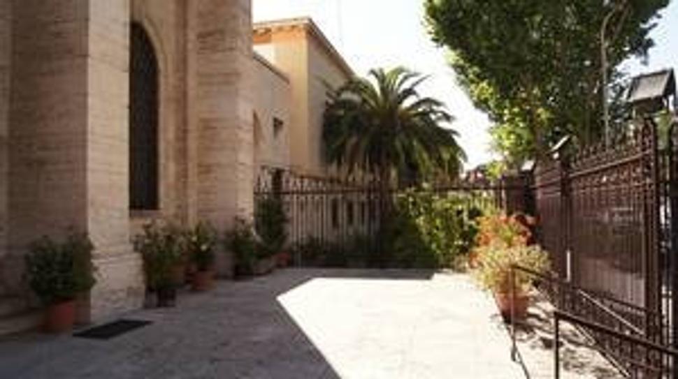 Pri kostole Santa Maria Ausiliatrice