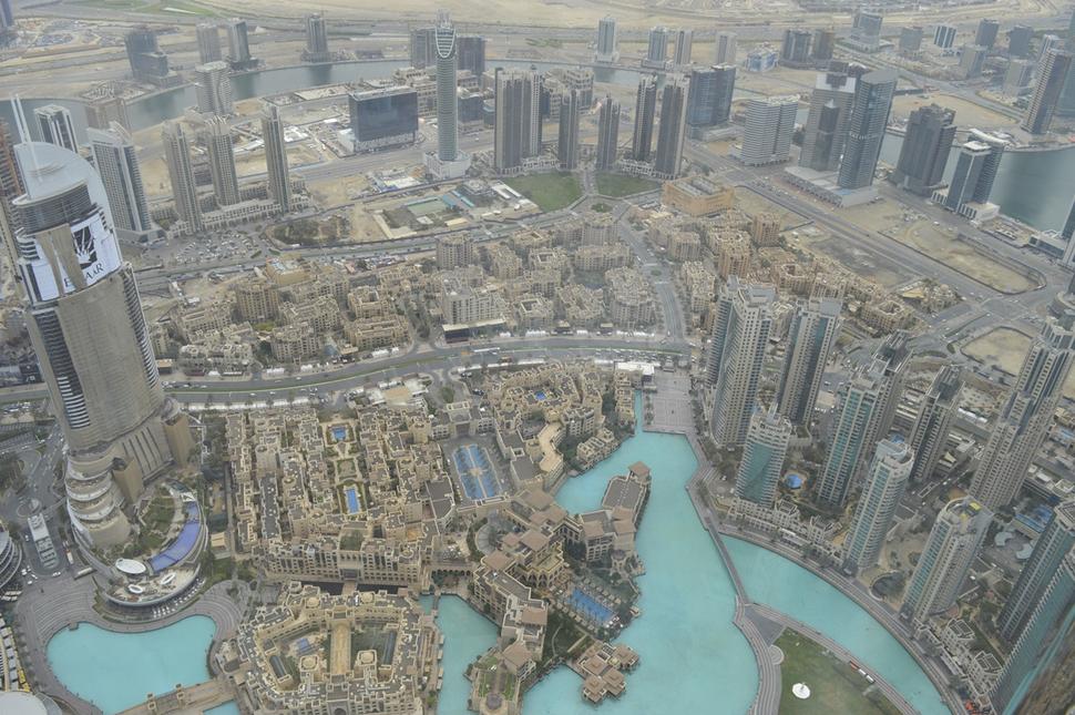 Pohľad na fontány Dubai Mall