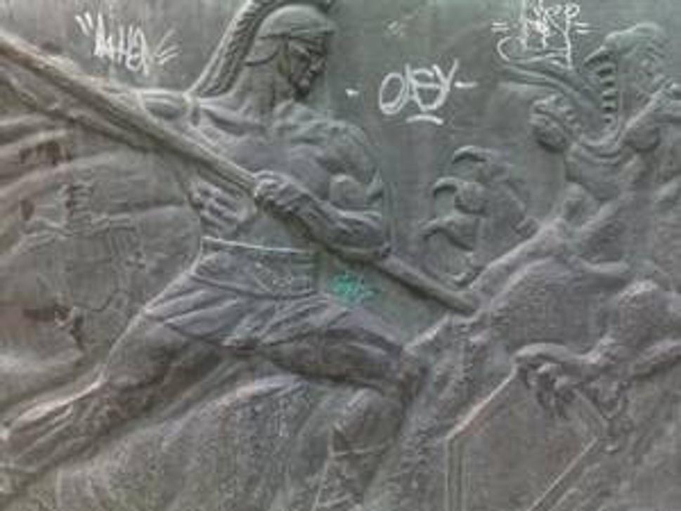 Svätý Juraj a kulturistický klasicizmus (Satu Mare, 1xpol. 20. storočia)
