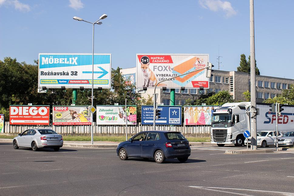 Prebytok zbytočného dizajnu, ktorý atakuje naše zmysly a po čase ho prestávame vnímať.