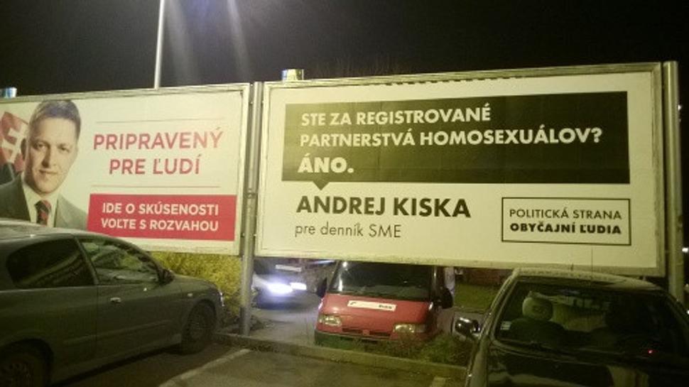 Antikampaň pre A. Kisku. Tento billboard mohli radšej využiť pre seba. Aj keď zrejme ho využili