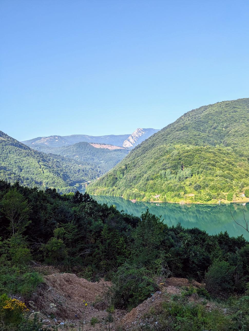 jezero Gazivode (Kosovo a Metochia)