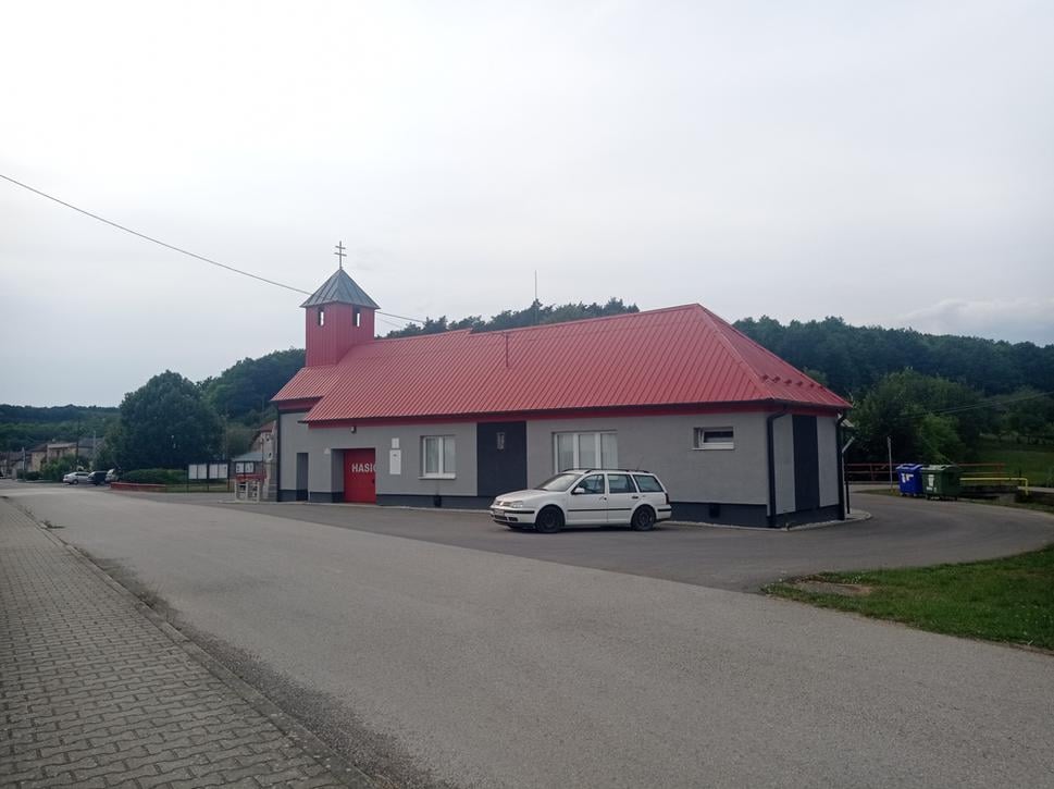 Hasičská zbrojnica v Miezgovciach.