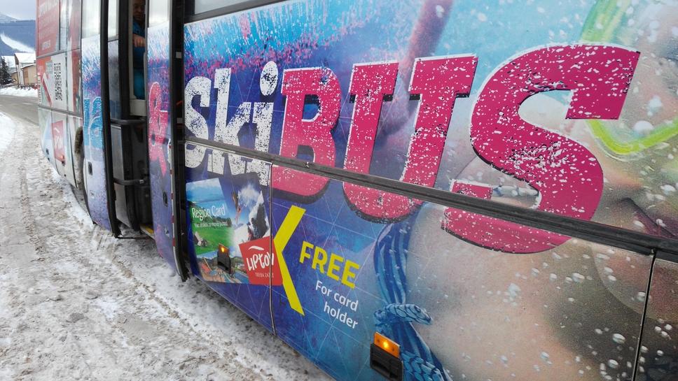 SKI & AQUA BUS