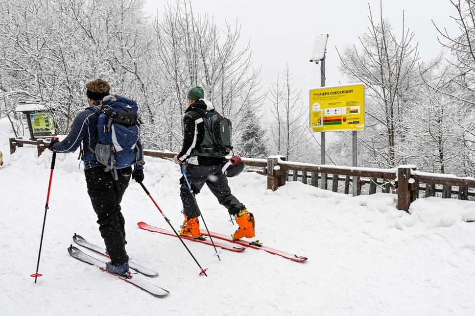 A new avalanche beacon checkpoint was established in Hrebienok in the High Tatras.