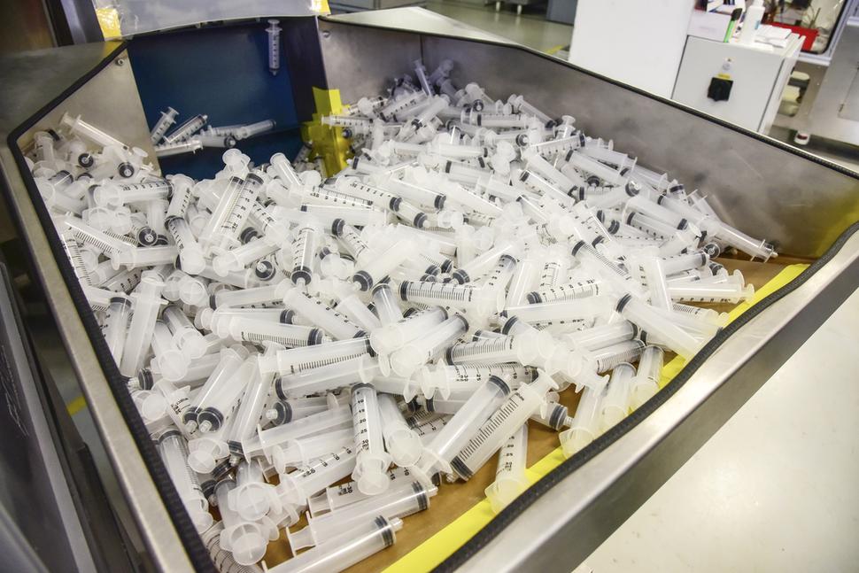 Syringes by Chirana T. Injecta in production plant, Stará Turá