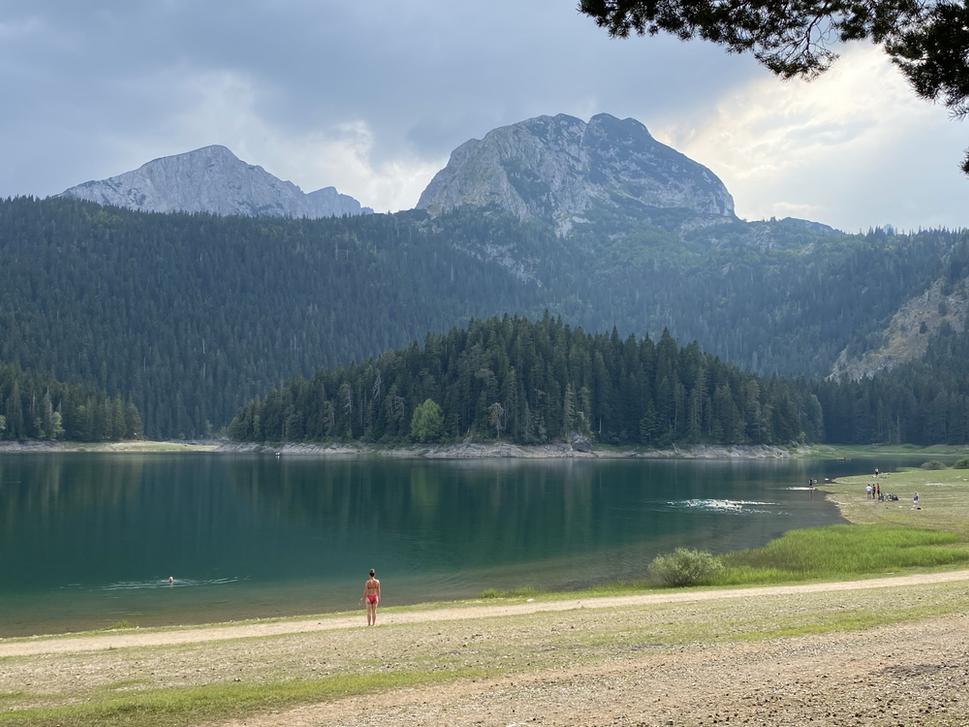Crno jezero