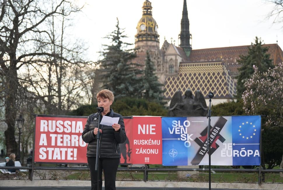 A “No to the Russian Law!” march in Košice on April 3, 2025. Pictured: Laura Dittel, Director of the Carpathian Foundation and member of the executive board of the Platform for Democracy.