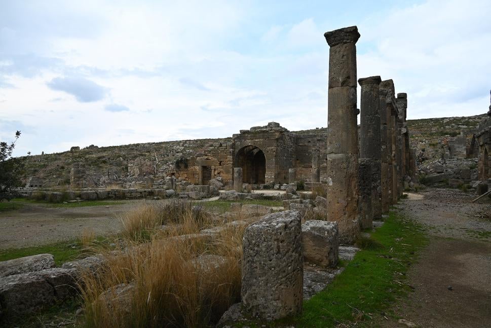 Lyrbe