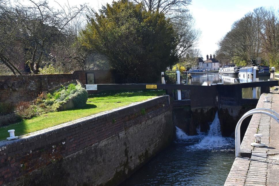 Newbury lock