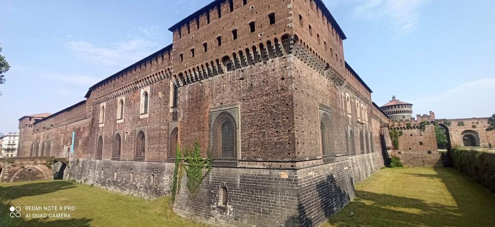 hrad Castello Sforzesco