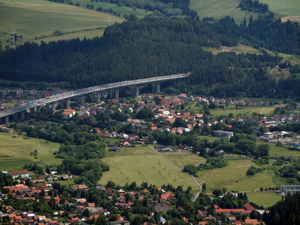 Podtureň