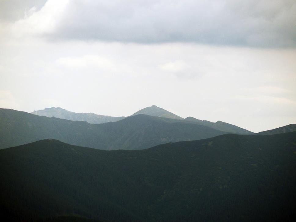 vľavo Chopok
