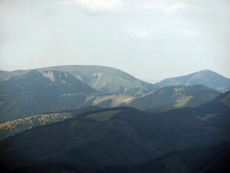 Veľká Fatra - Čierny kameň, Ploská a Borišov