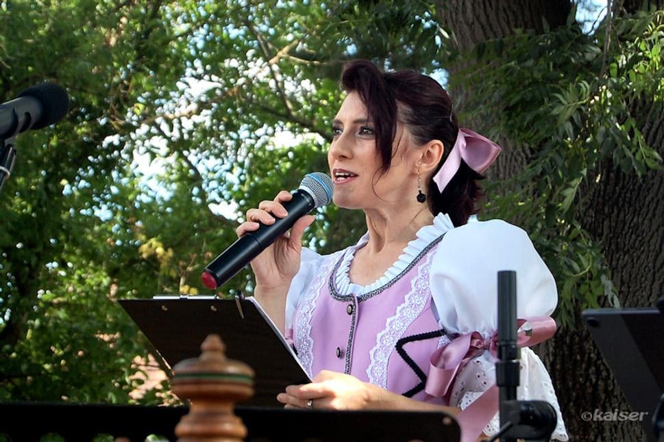 Moderátorka kultúrneho podujatia Daša Kunkelová