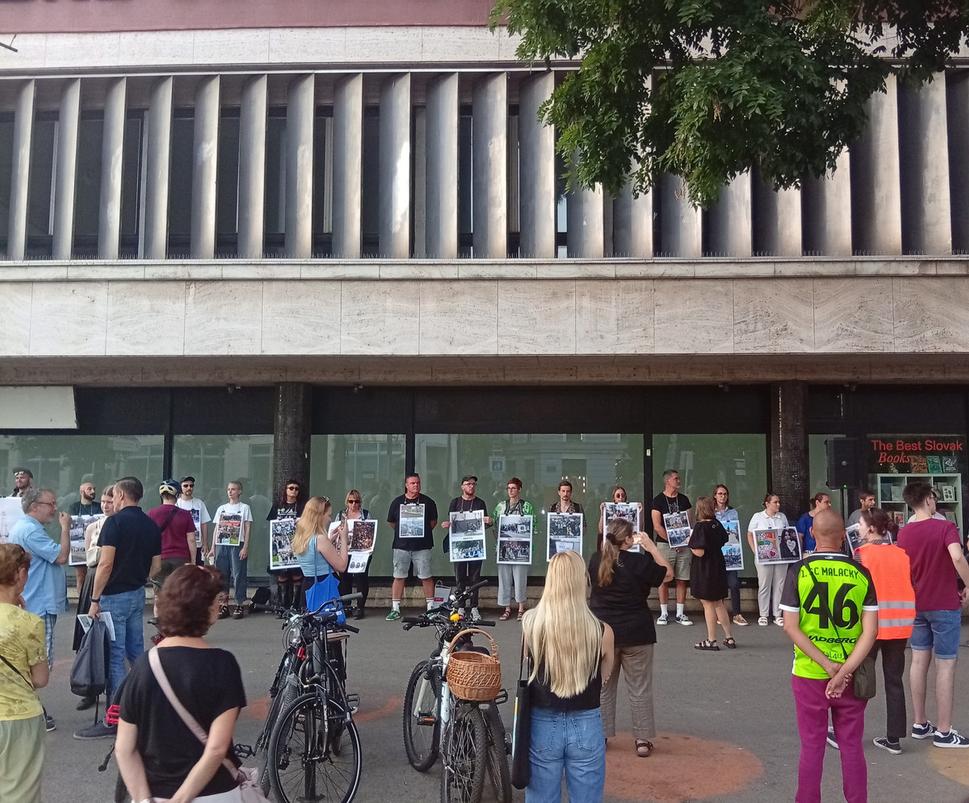 Protest gathering in support of student-led demonstrations in Serbia and of ethnic Slovaks in Vojvodina, held in Bratislava on 19 August 2025.