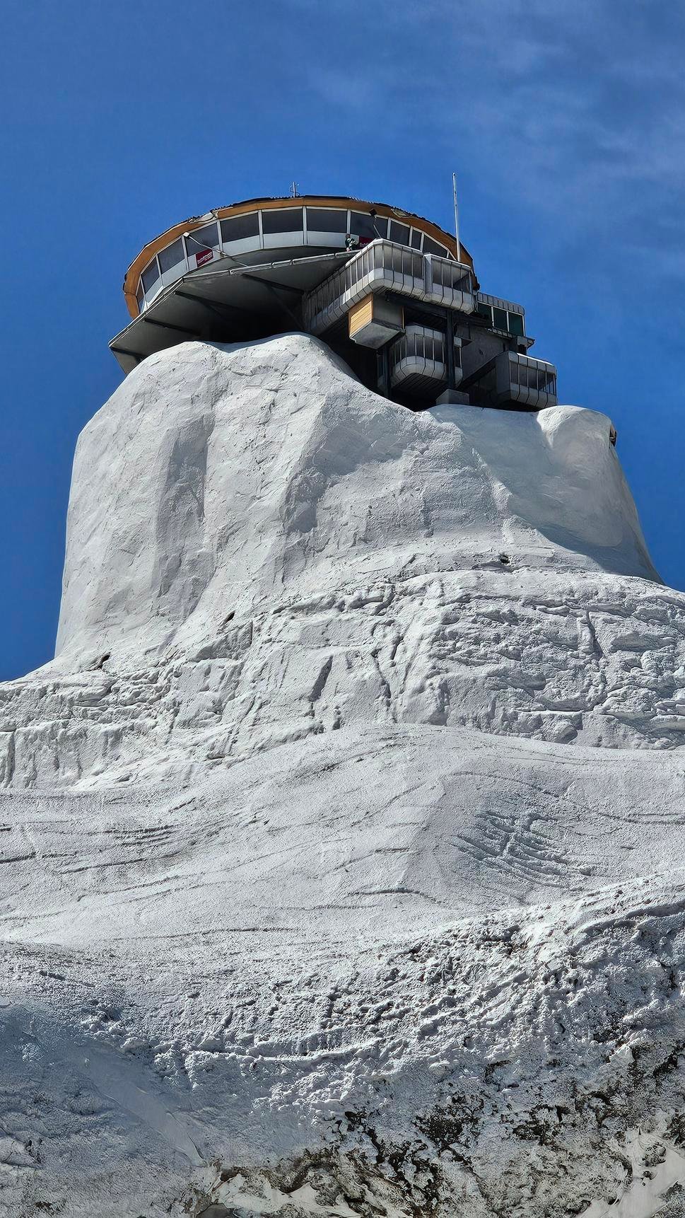 Maketa, Schilthorn