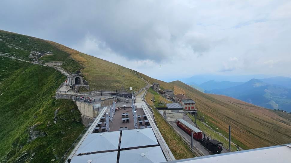 Na vrchole hory Monte Generoso