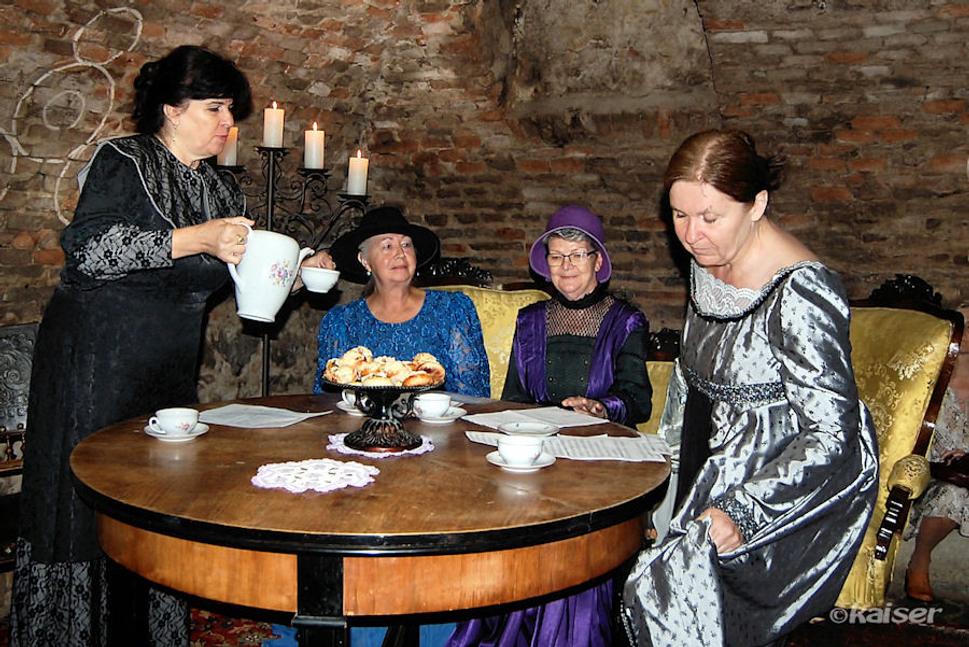 Stretnutie s rodinou grófa Migazziho v divadelnom vystúpení
