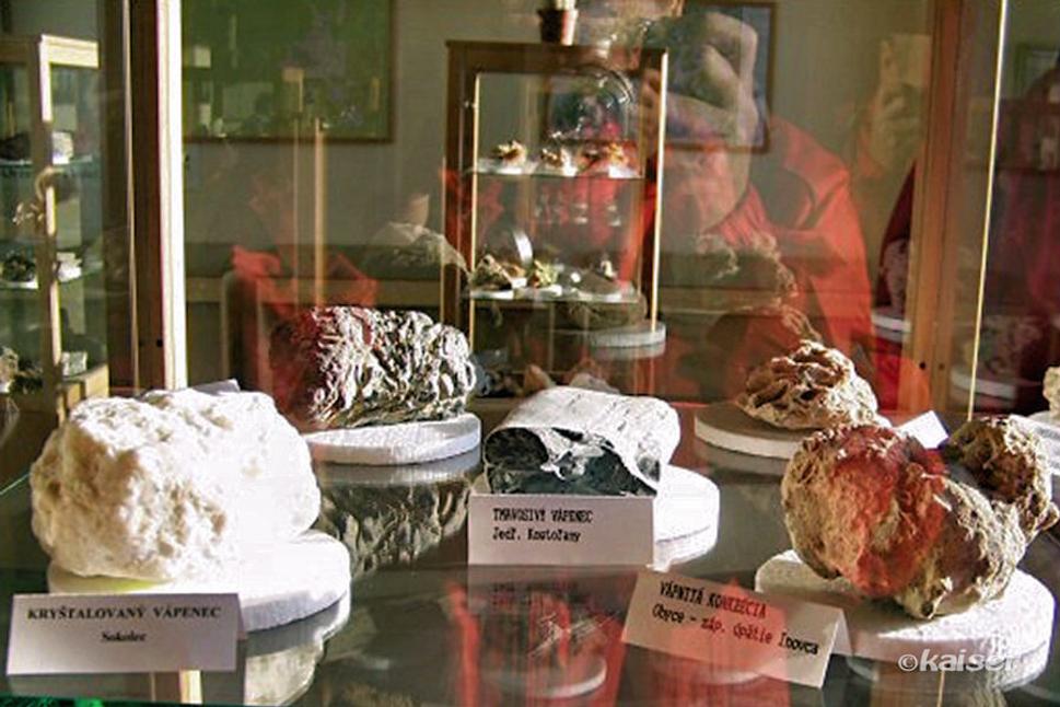 Návšteva Stálej expozície hornín a minerálov horného Požitavia v Obyciach