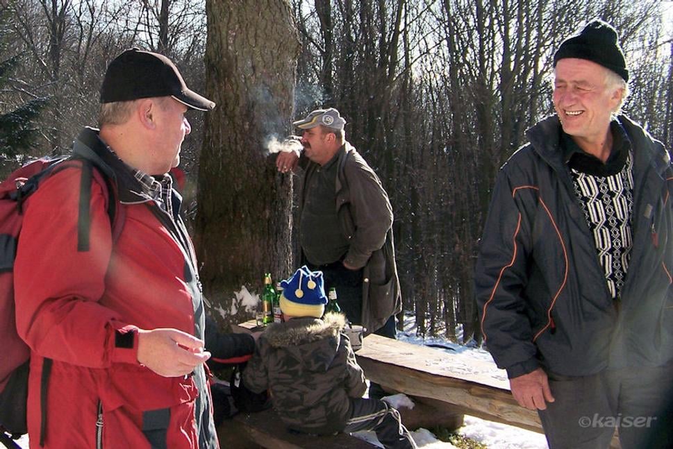 Na záver roka 2008 sa turisti stretli na chate Veľkého Inovca