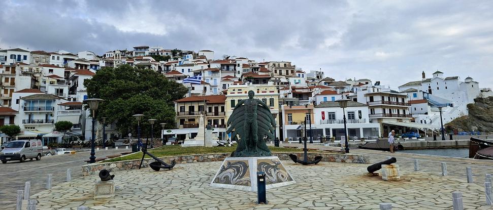 Skopelos town